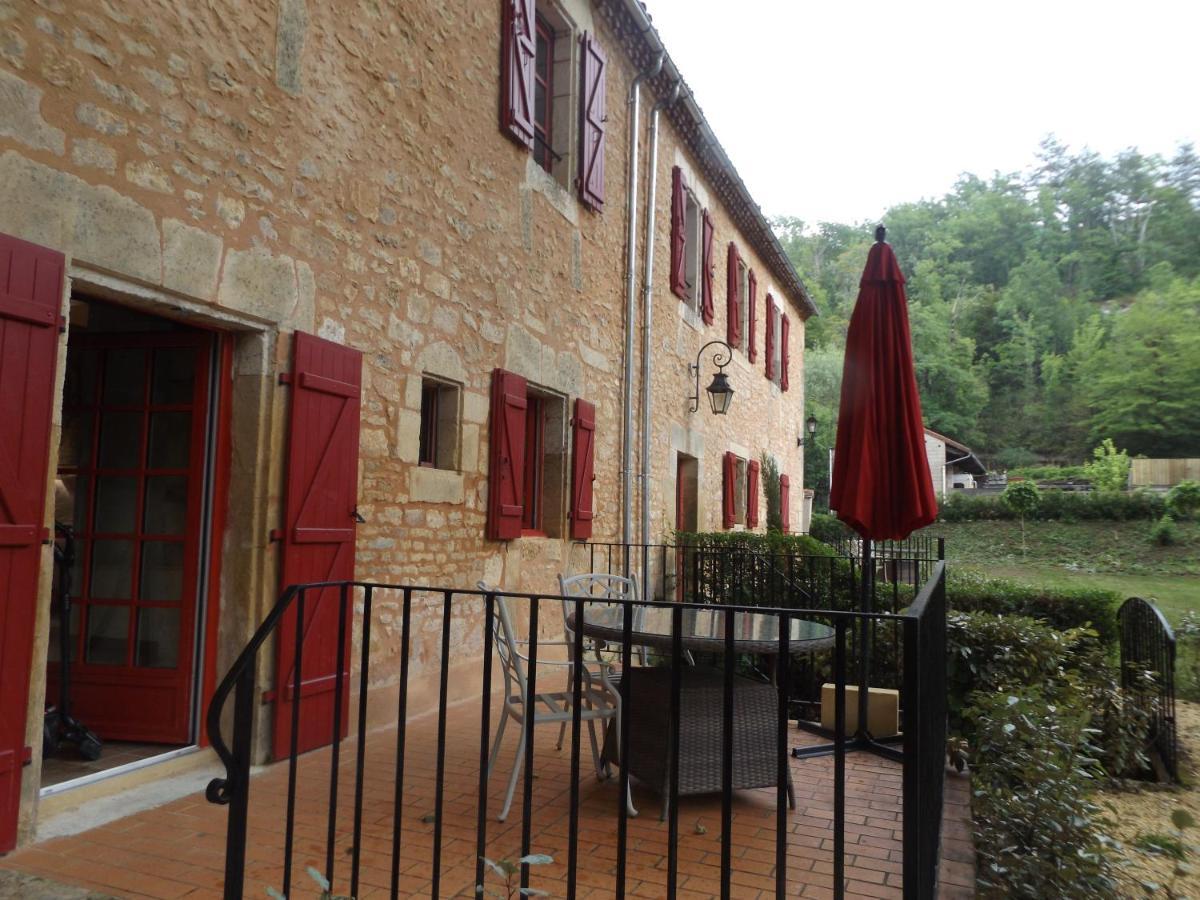 Domaine De La Barde In The Old Walnut Mill And Forge