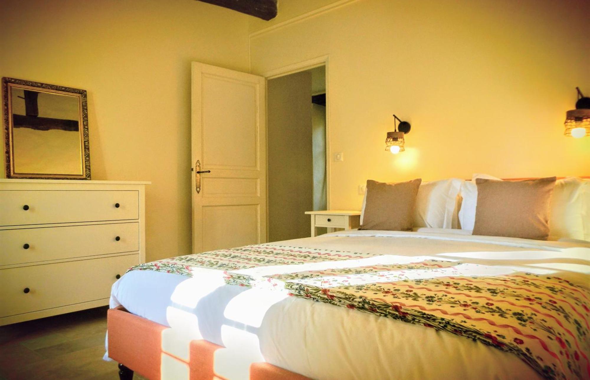 Domaine De La Barde In The Old Walnut Mill And Forge Apartment *