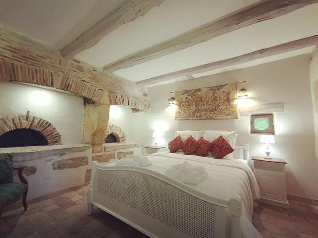 Domaine De La Barde In The Old Walnut Mill And Forge * Le Bugue