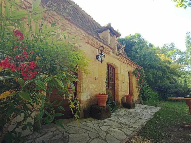 Apartment Domaine De La Barde In The Old Walnut Mill And Forge *