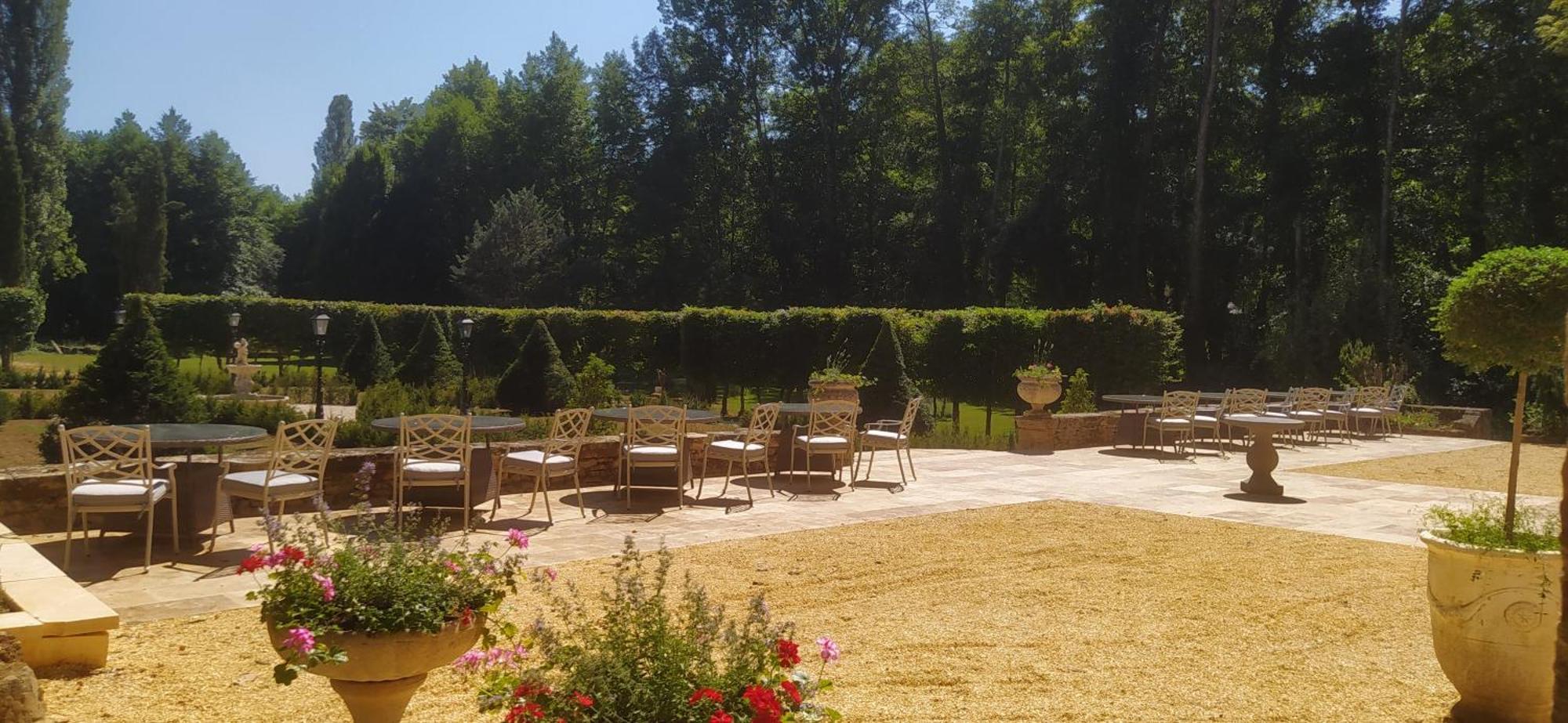 Domaine De La Barde In The Old Walnut Mill And Forge