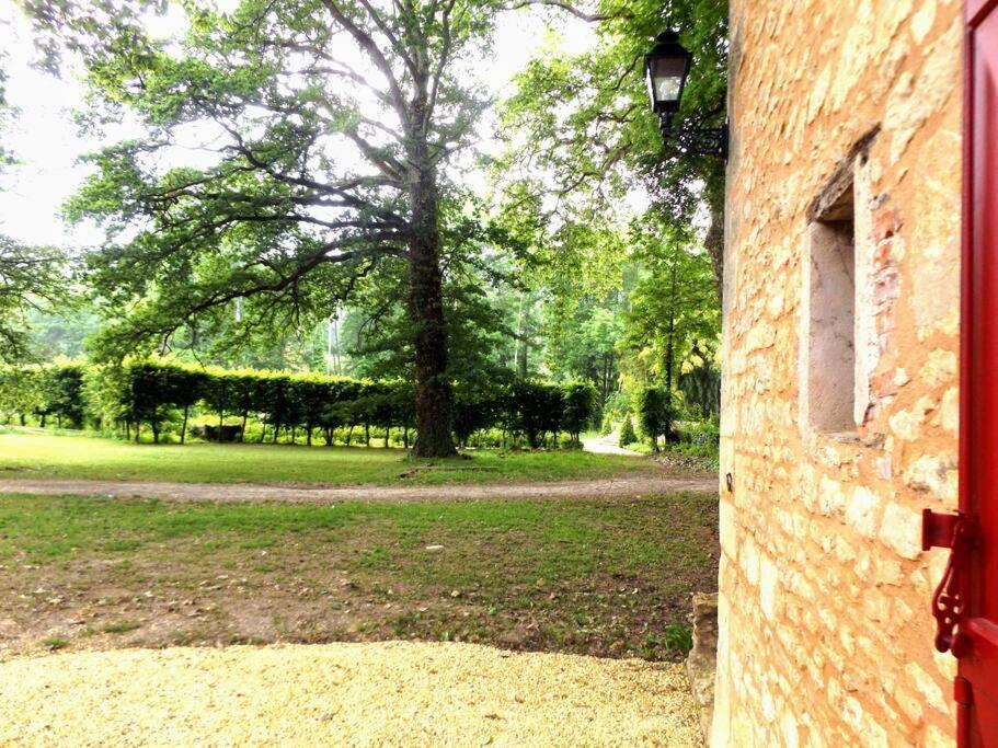 Domaine De La Barde In The Old Walnut Mill And Forge